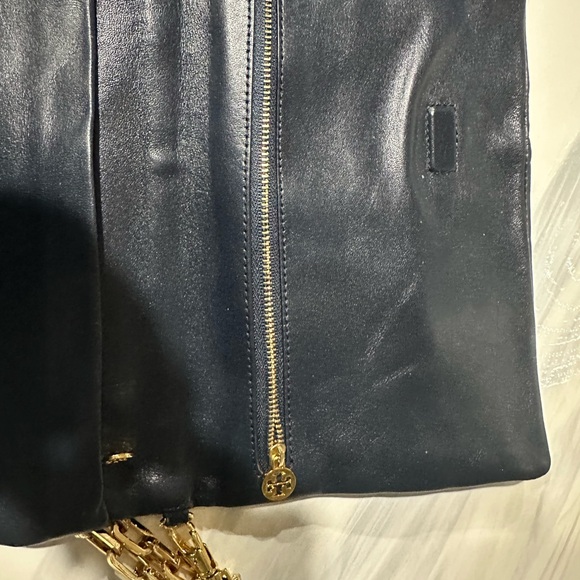 Tory Burch Reva foldover - Picture 5 of 7